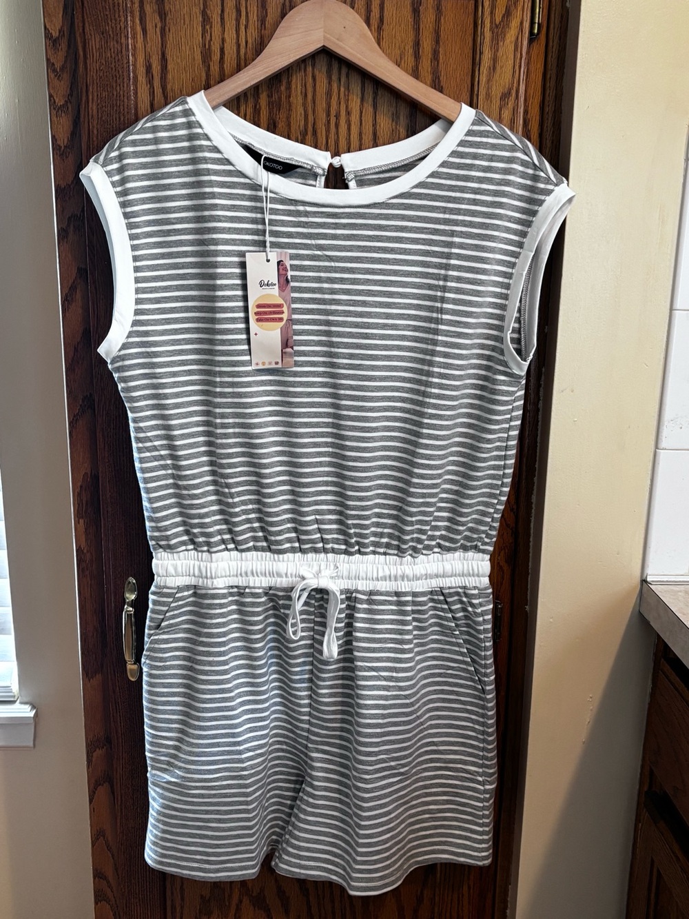 Dokotoo Rompers One Piece Short Jumpsuits Striped Grey & White Size Medium - Picture 3 of 10